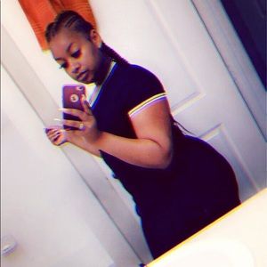 Meet your Posher, Gloria